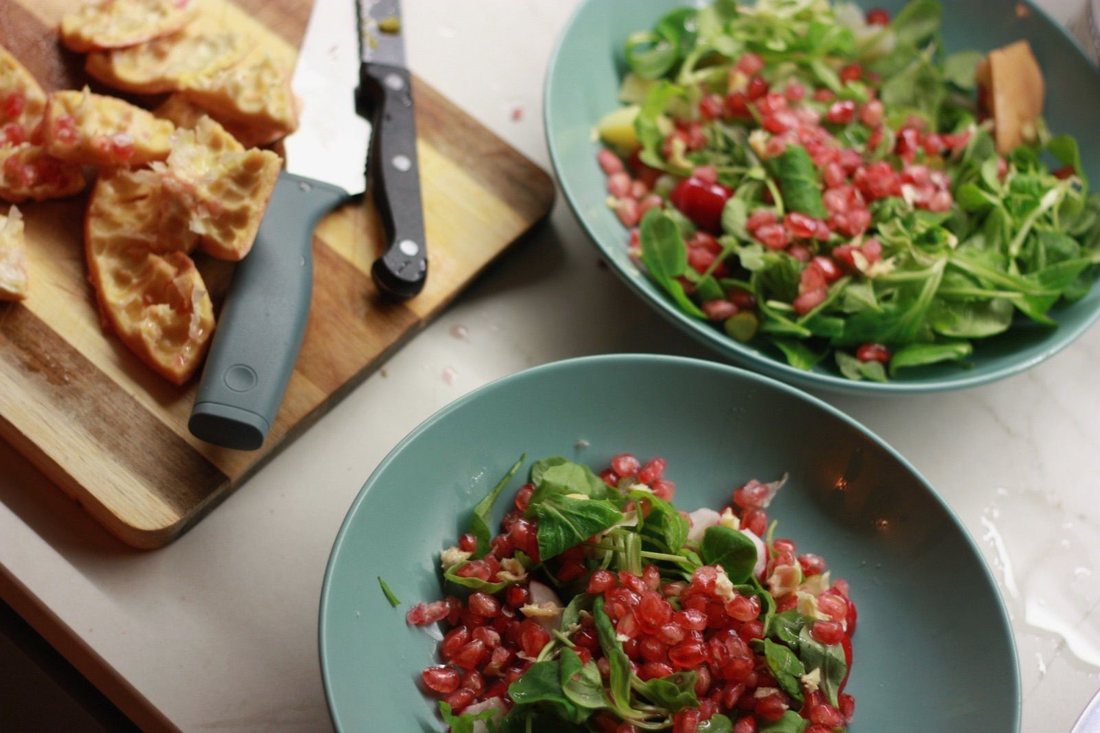 Pomegranate and rocket salad